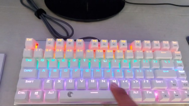 Watch HUO JI Z-88 Mechanical Keyboard on Amazon Live